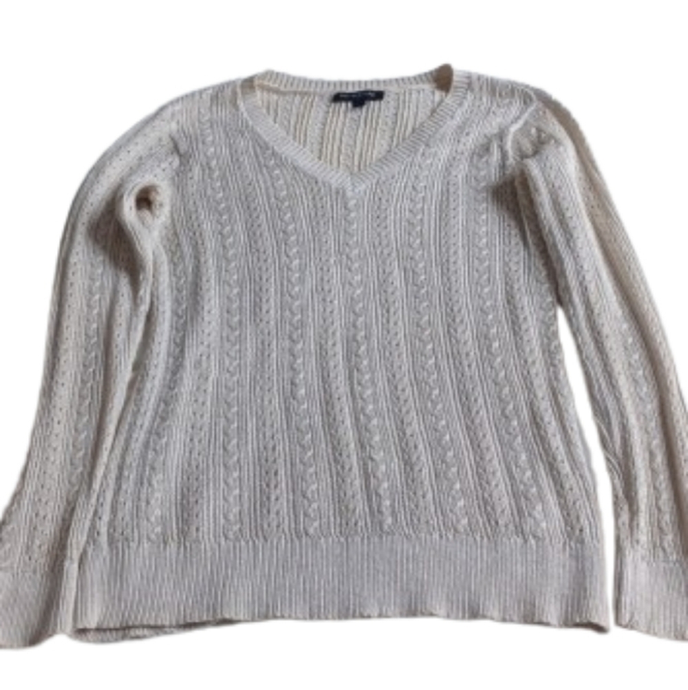 Banana Republic V-neck sweater‎